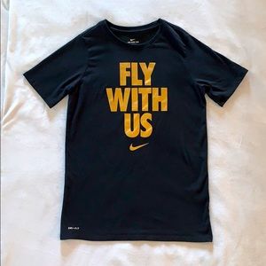 Young boy Nike tshirt